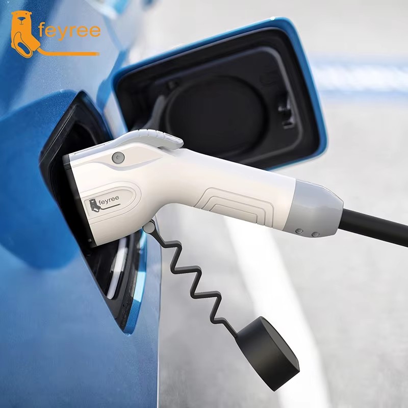Feyree V2L Cable Discharge Plu - огляд і ціна Outdoor Power Station